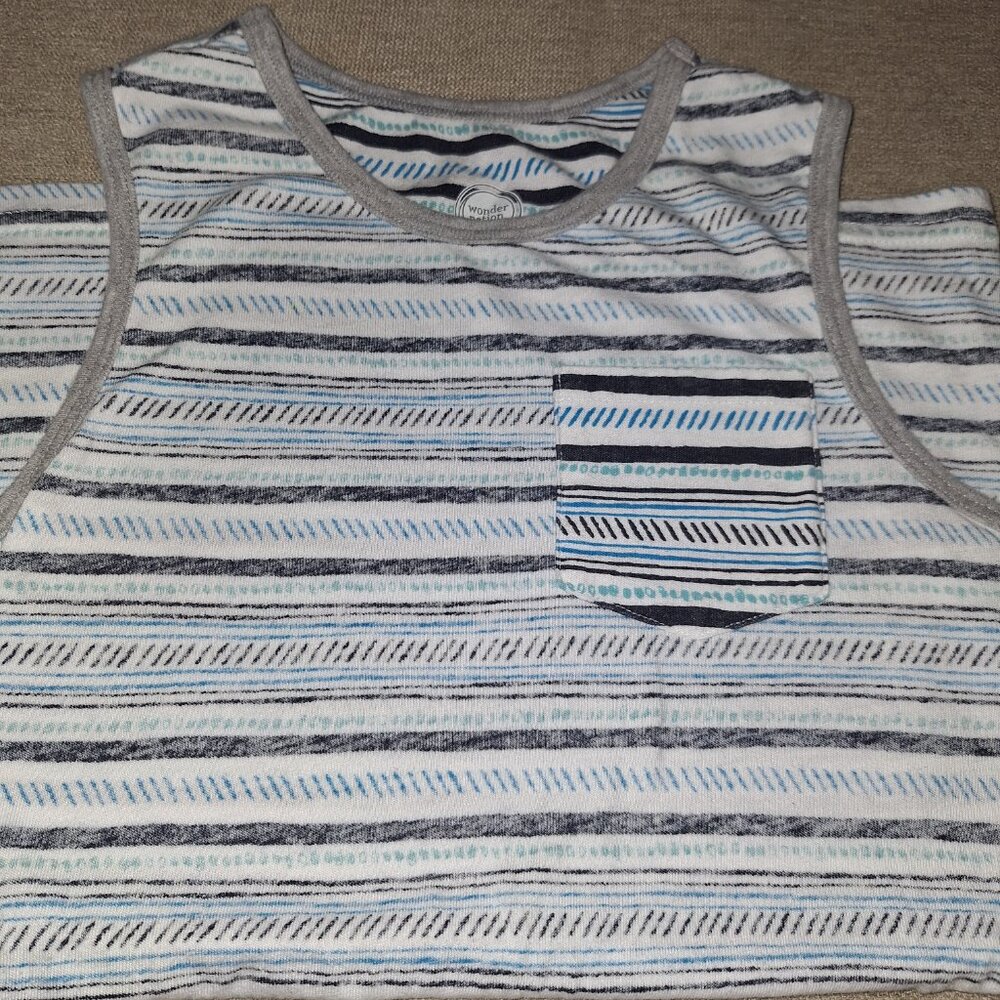 Tank top - Picture 2 of 5